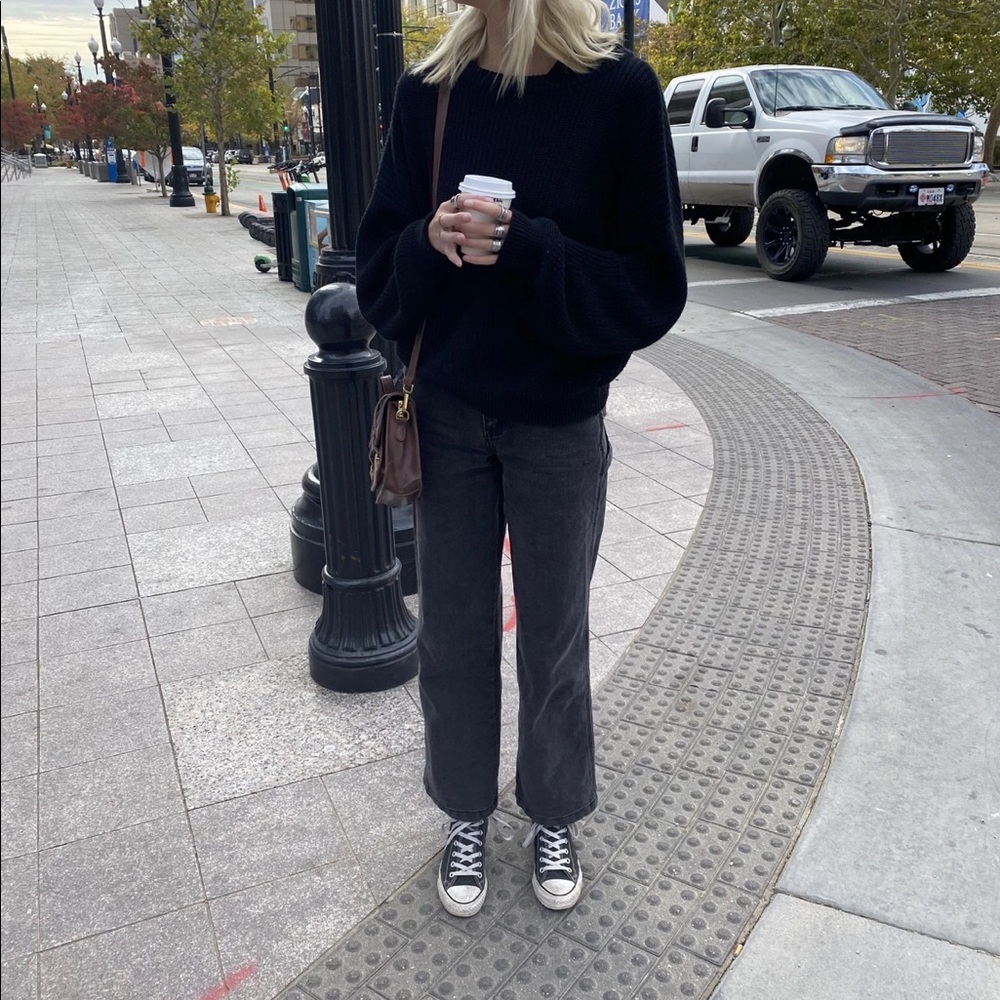 🆕 Brandy Melville | Feanne Carpenter Jeans NWT